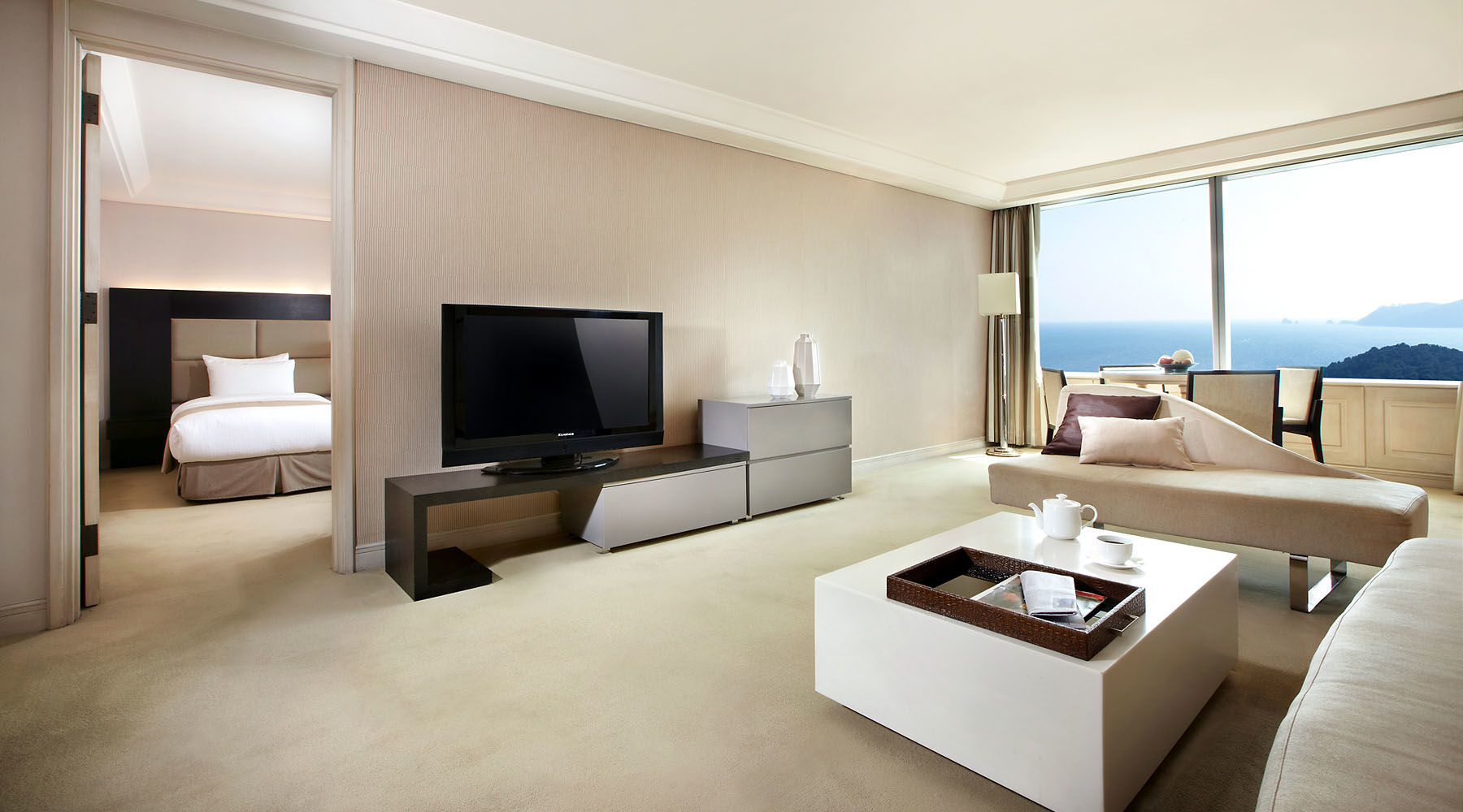 Haeundae Grand Hotel ปูซาน ห้อง รูปภาพ A suite at the hotel