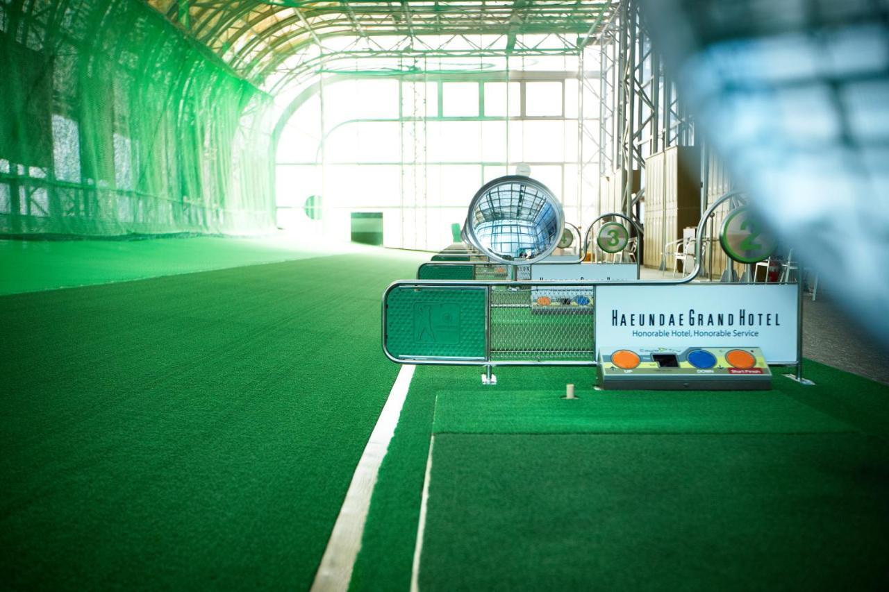 Haeundae Grand Hotel ปูซาน ภายนอก รูปภาพ The indoor training centre